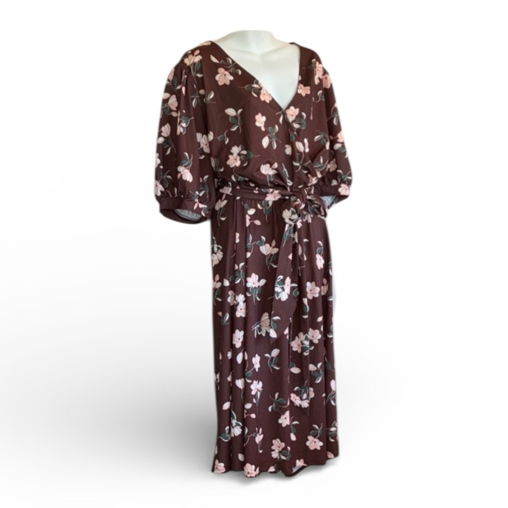 ELOQUII Dress, Brown, flowers belted, V neck, short sleeves, flowy skirt. 26 NWT